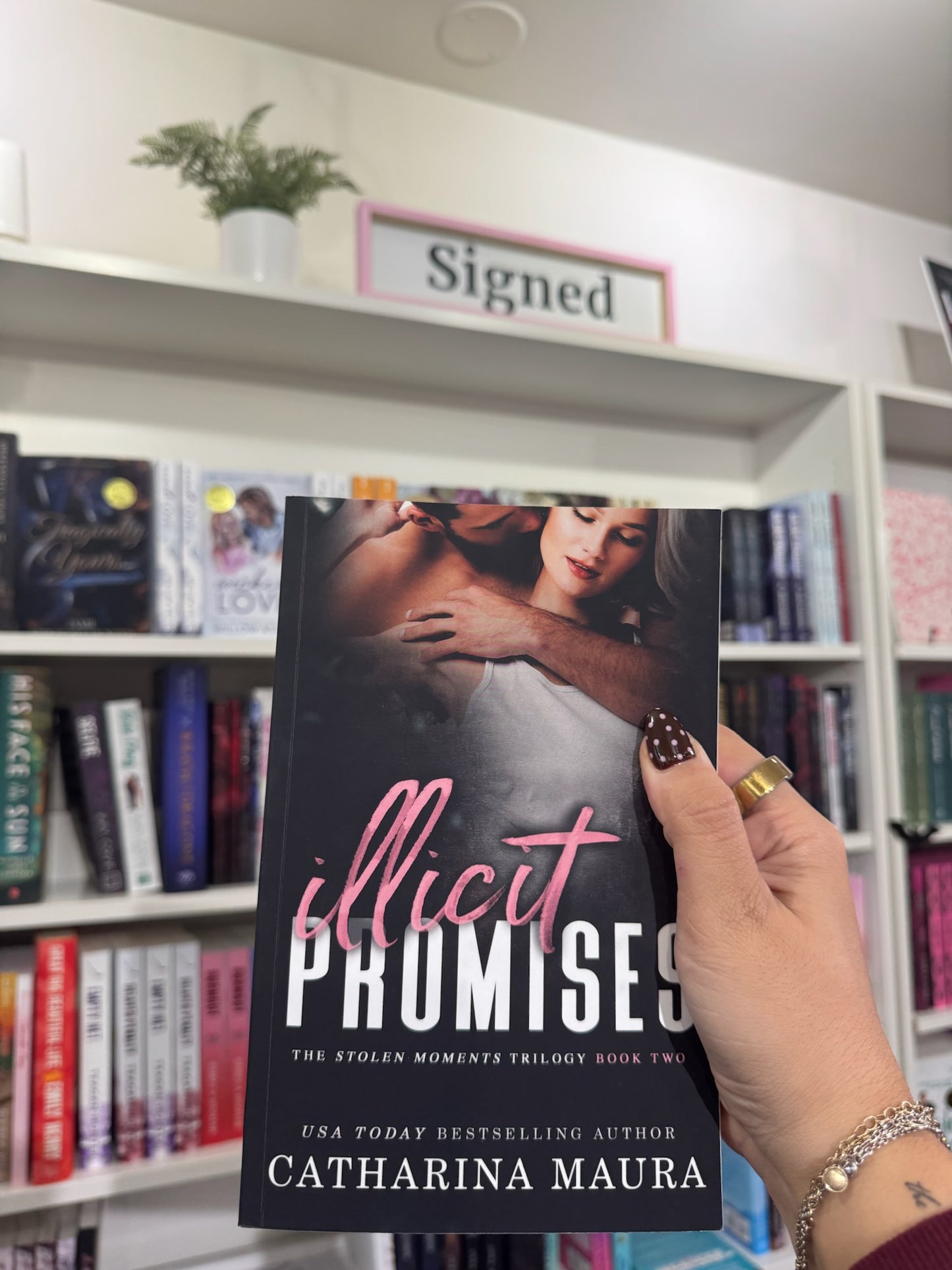 Illicit Promises PINK