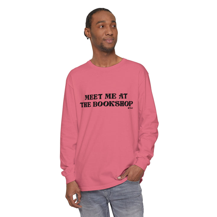 Meet me at the bookshop Long Sleeve T-Shirt