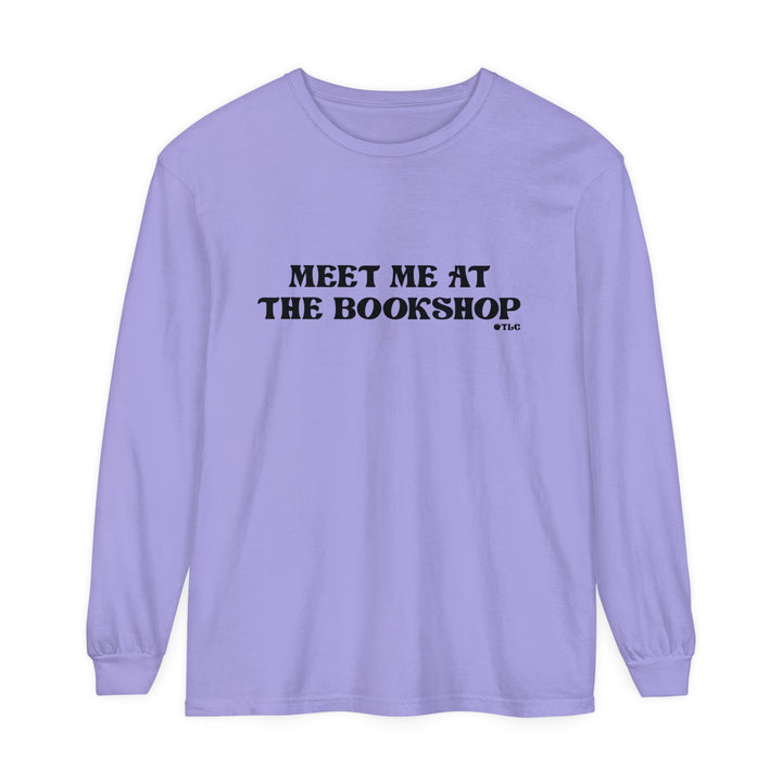 Meet me at the bookshop Long Sleeve T-Shirt